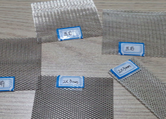 Chine Tissu de maille argenté pur en métal 99, conduction thermique de grillage de diamant fournisseur